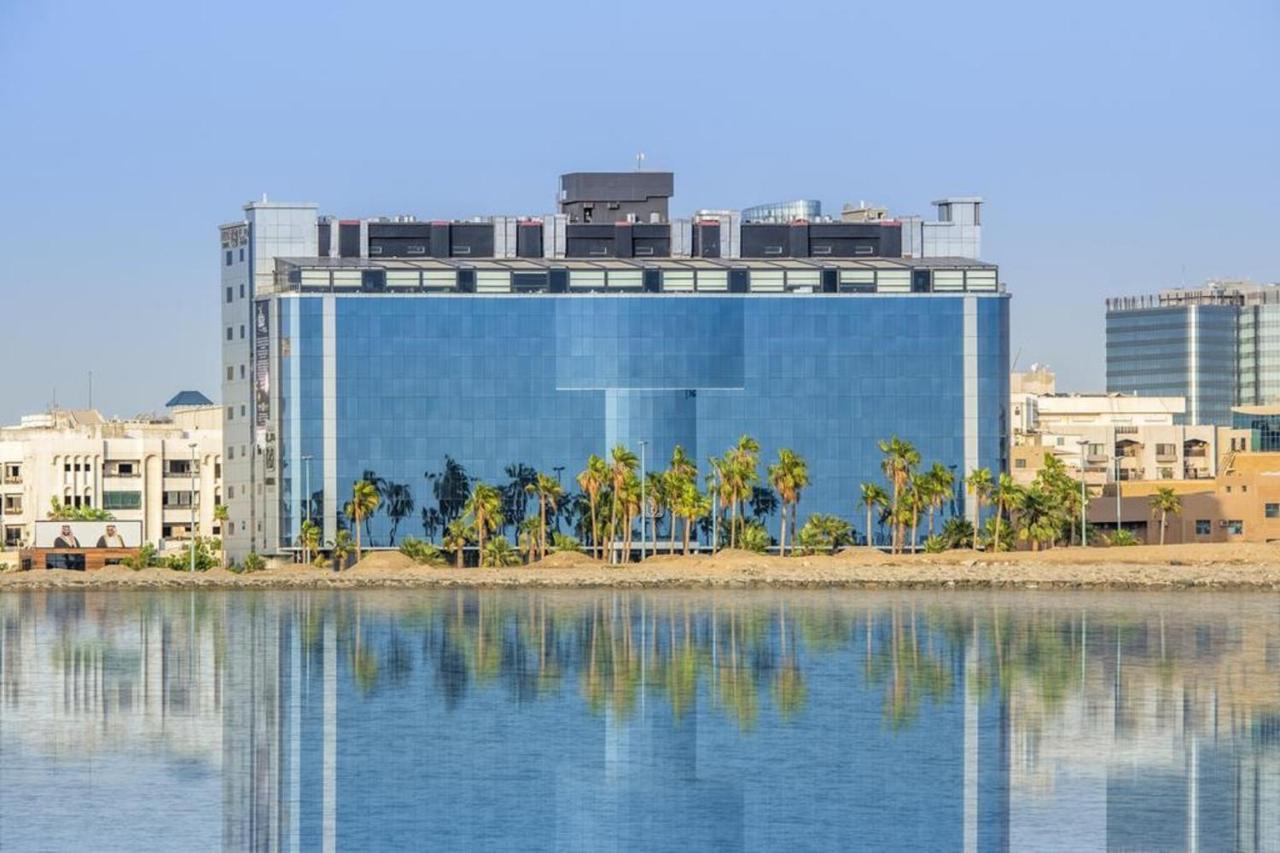 Mira Waterfront Hotel Jeddah Exterior photo